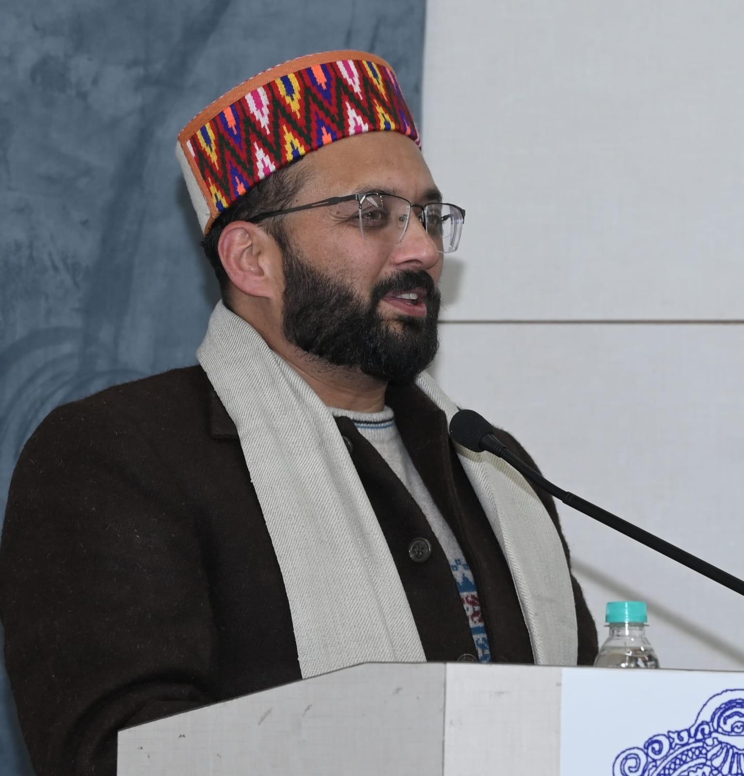Mr Yatin Pandit